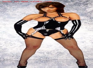Fake : Eve Myles