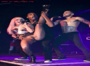 Fake : Lady Gaga