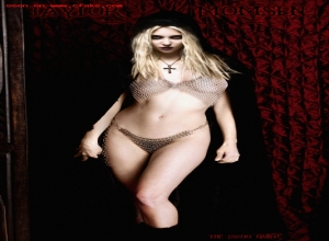 Fake : Taylor Momsen