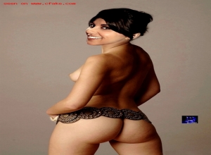 Fake : Reem Kherici