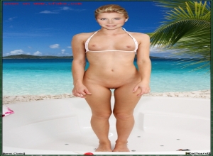 Fake : Sarah Chalke