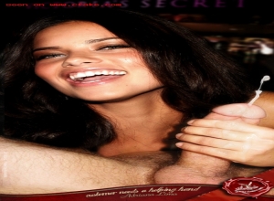 Fake : Adriana Lima