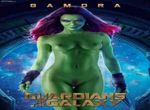 Fake : Zoe Saldana