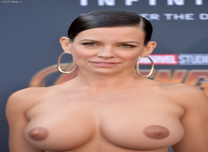 Fake : Evangeline Lilly