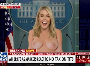 Fake : Karoline Leavitt