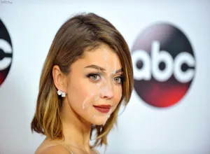 Fake : Sarah Hyland