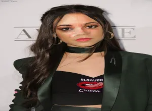 Fake : Jenna Ortega